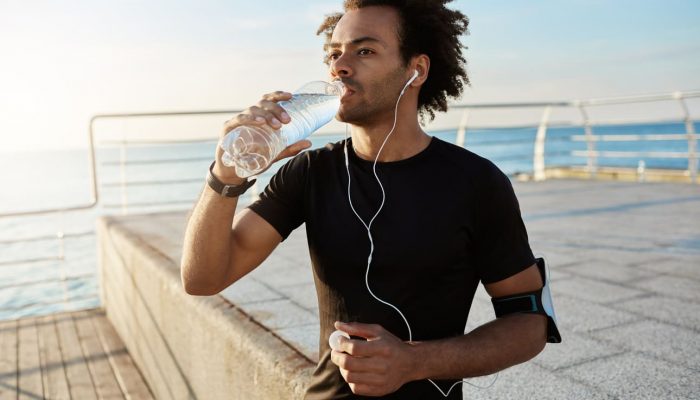 cuando hay que beber agua